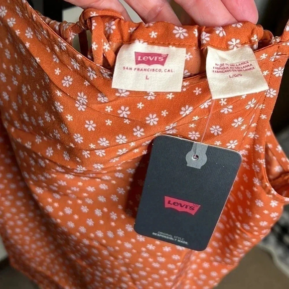 Levi's NWT Camila Tie Back Camisole Tank Top Size L - Picture 6 of 7